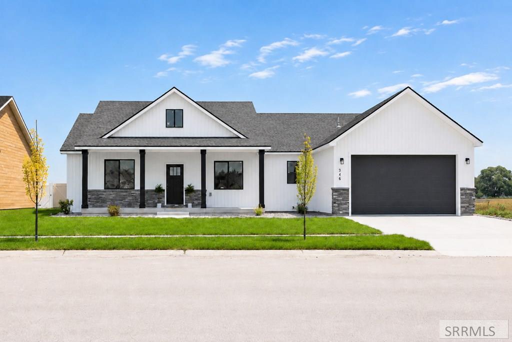 346 E 5th S