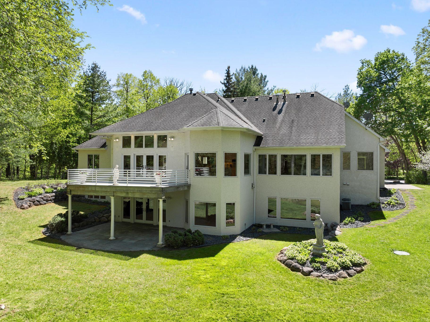 1650 N Farm Road