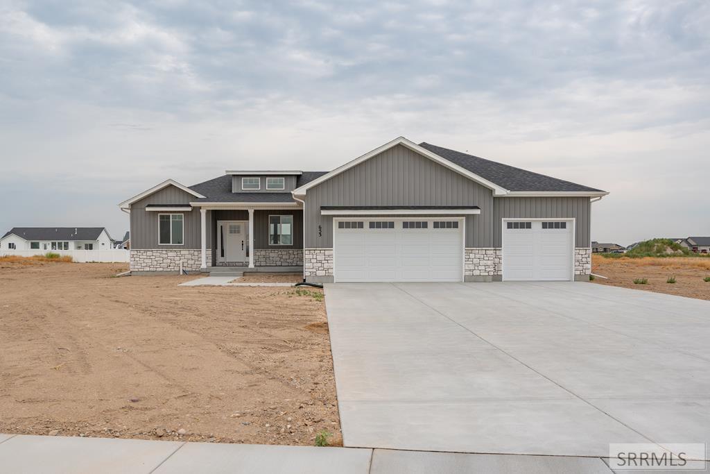 653 Grand Canyon St.