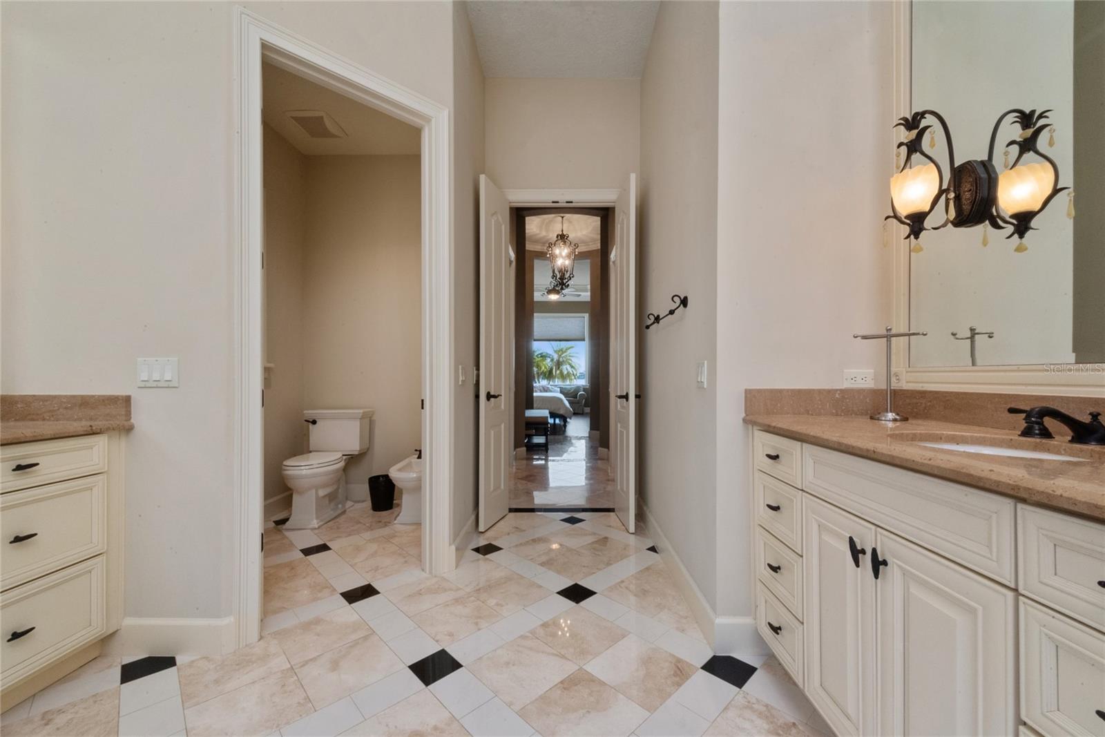 14616 Avenue Of The Rushes