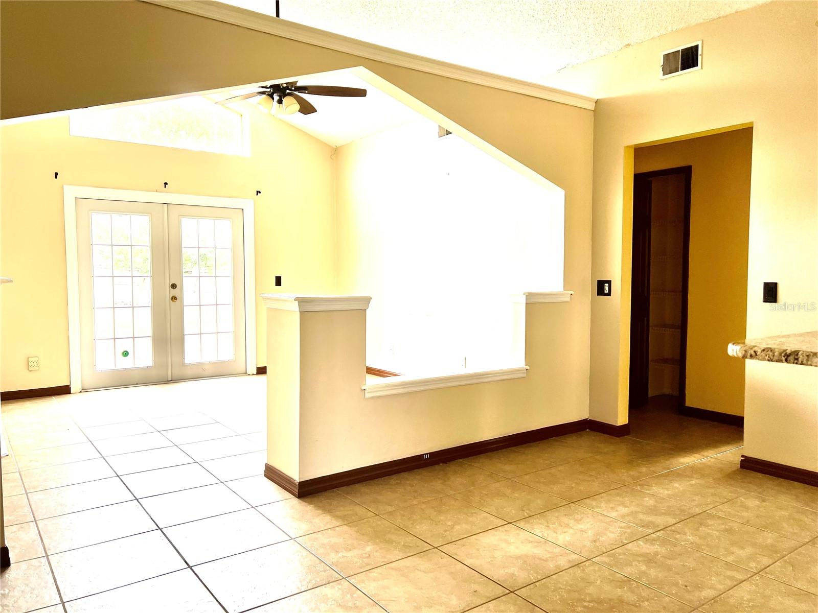 8860 Lambert Lane