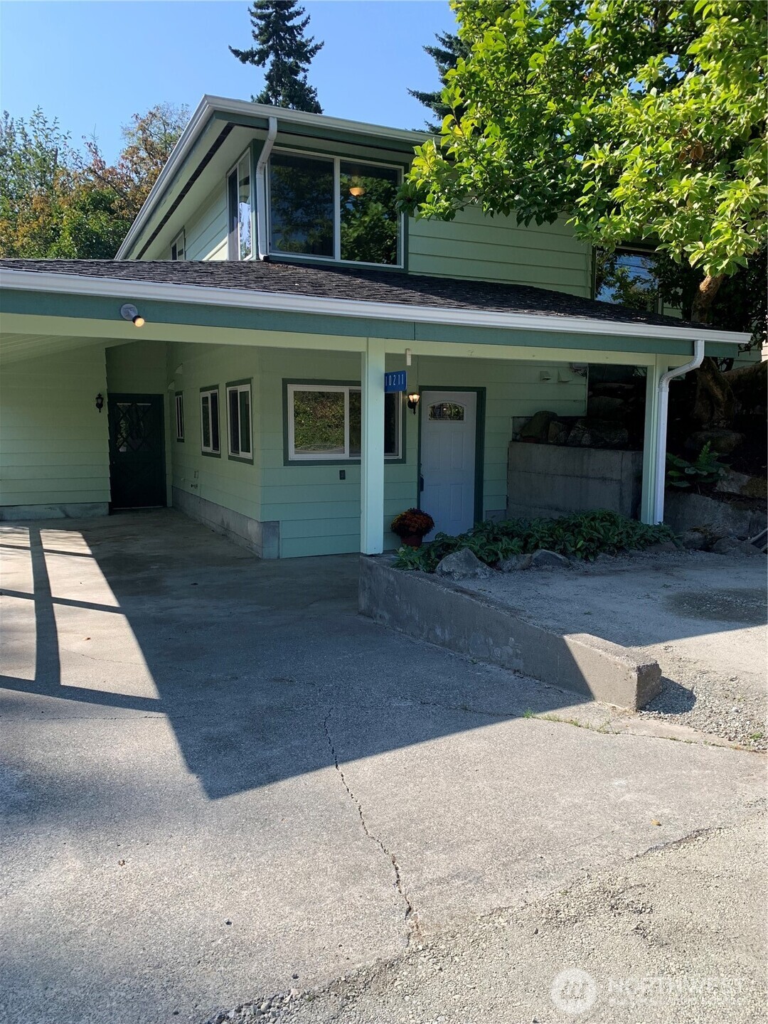 10211 SW Bank Road A & B