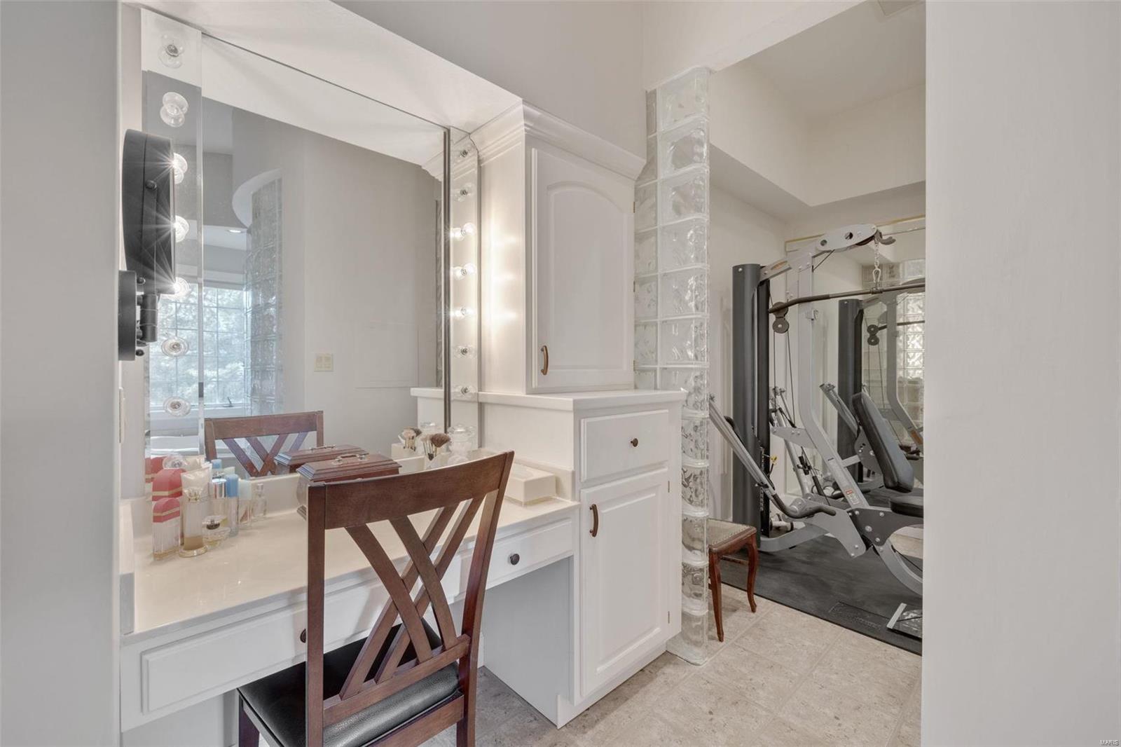 13173 S. State Hwy 21