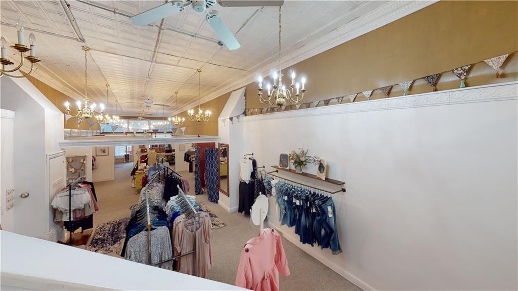 102-104 W 10th Street