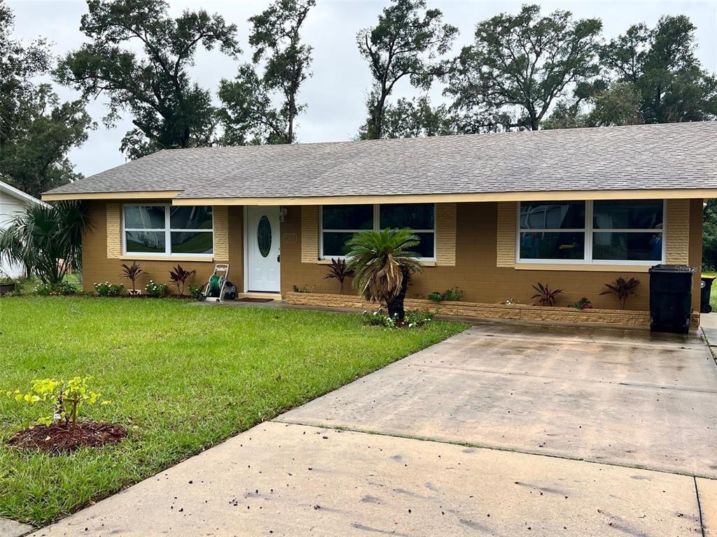 749 N Thorpe Avenue, Orange City, FL 32763
