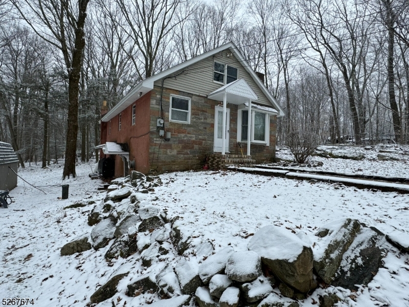 10 Woodside Dr