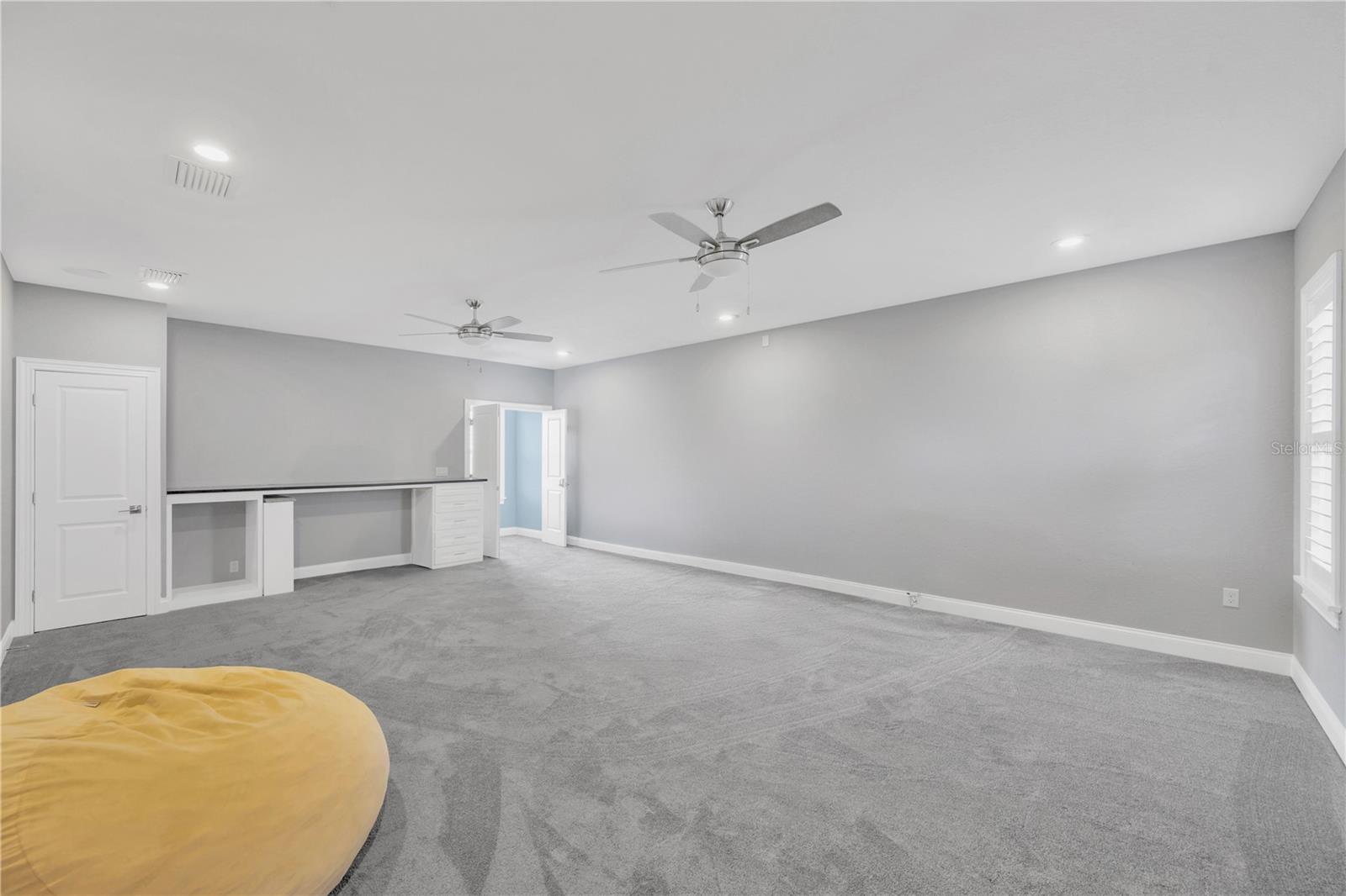 2850 Saddle Ridge Lane