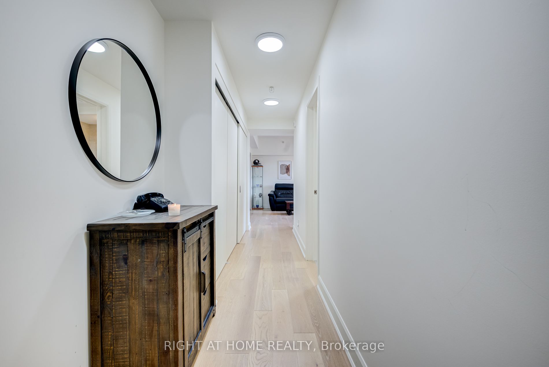 580 Kingston Rd 406