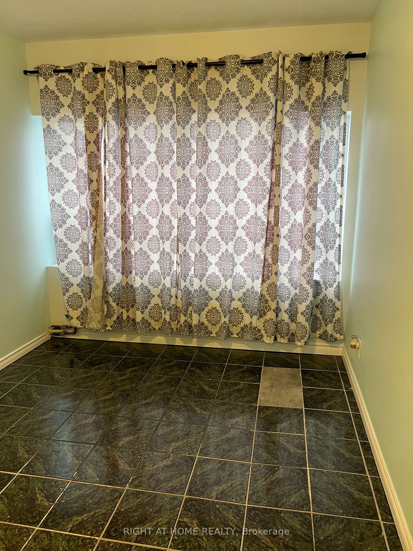 611 E Gerrard St Unit 1