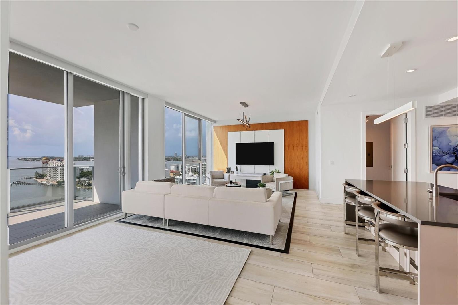 1155 N Gulfstream Avenue 1507
