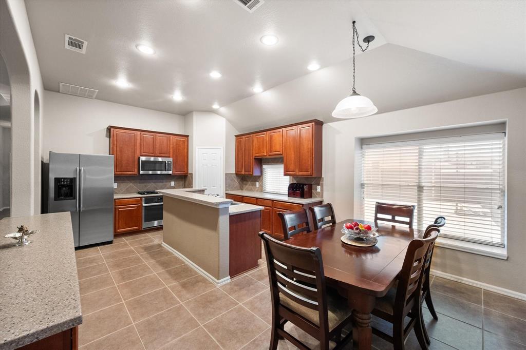 1805 Rim Rock Trail