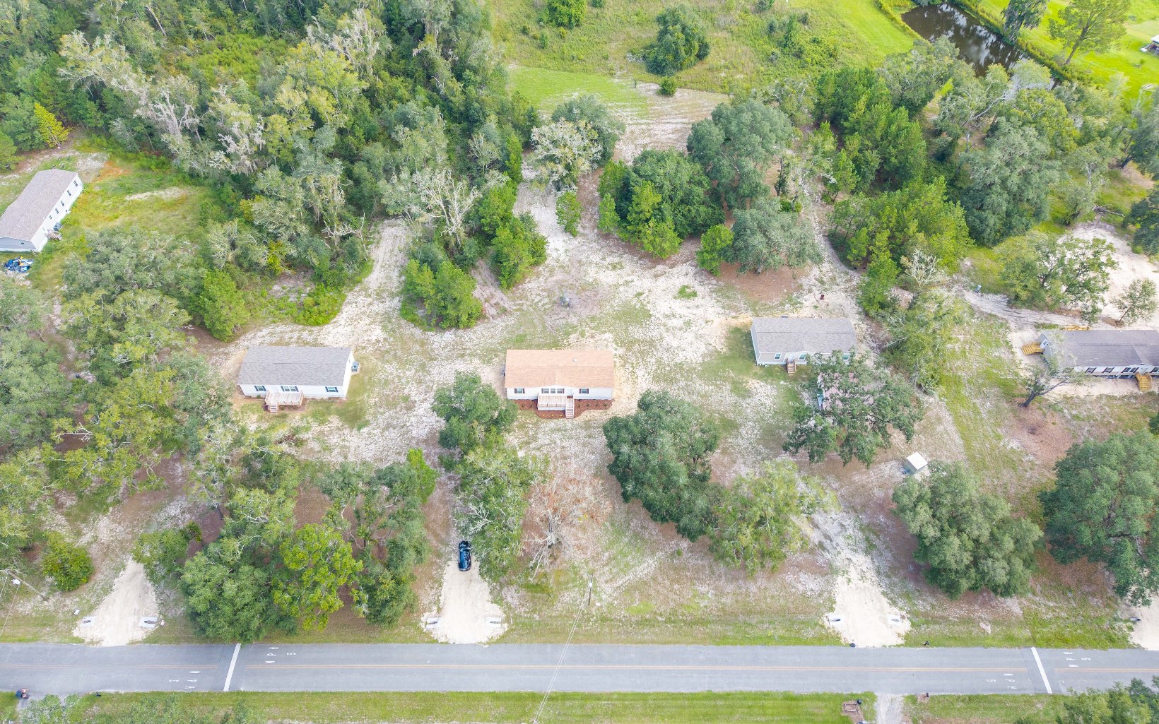 305 NW Ivy Gln