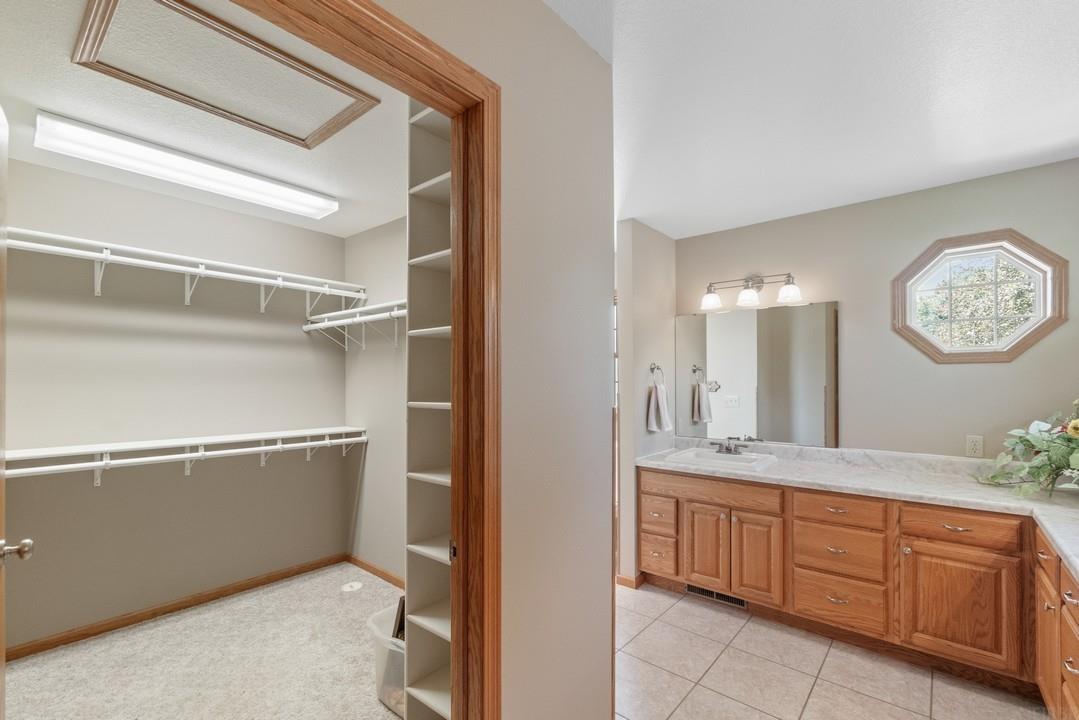 212 Cedar Circle