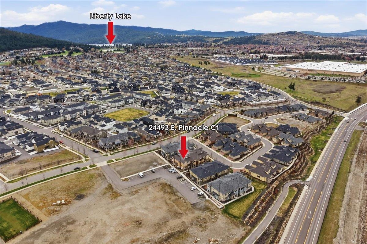 24493 E Pinnacle Ct