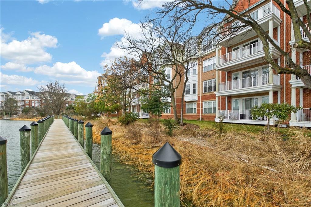 955 Bolling Avenue 204