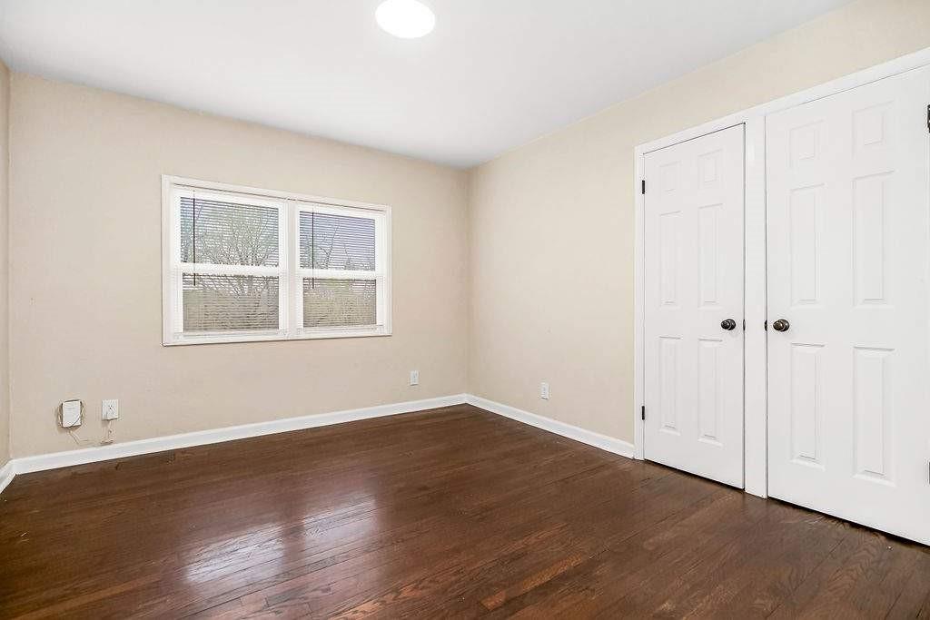 4224 Hawthorne Avenue