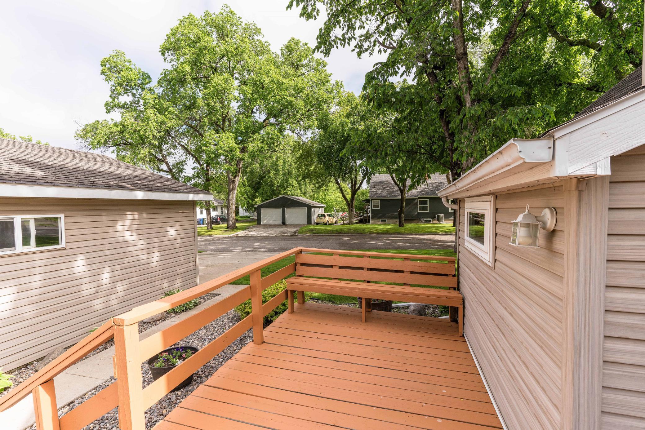 1121 N Cleveland Avenue