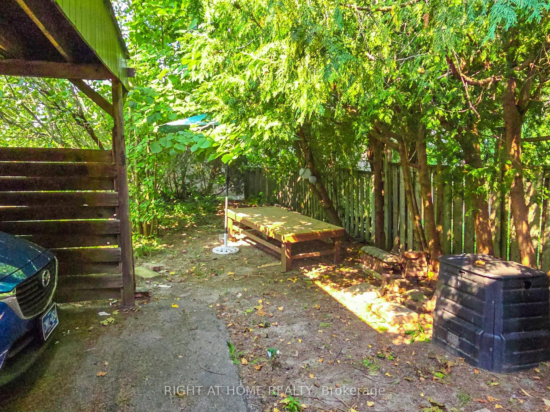 96 Grandview Ave Main Fl