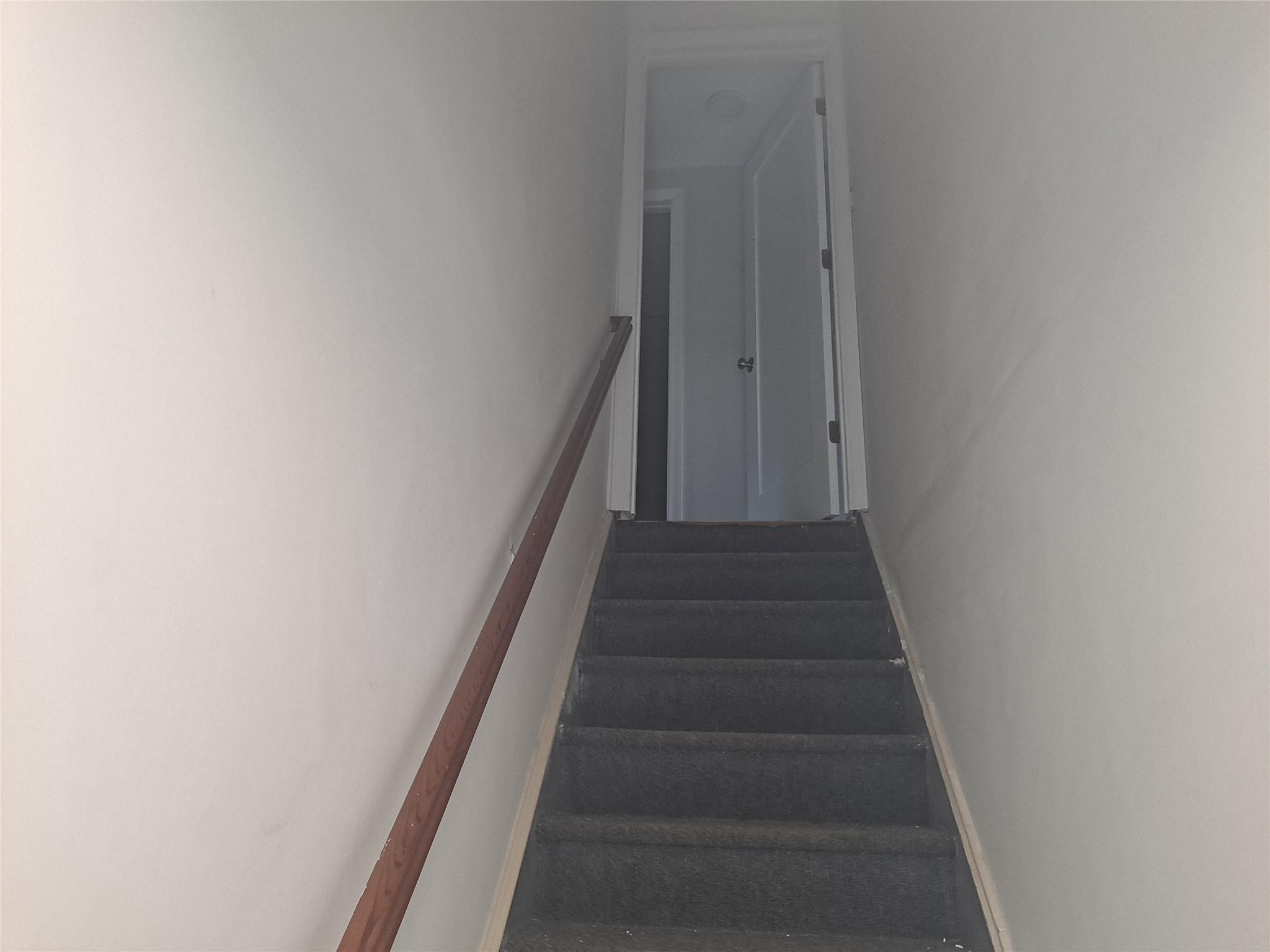 16 Cedar Drive 2nd Fl