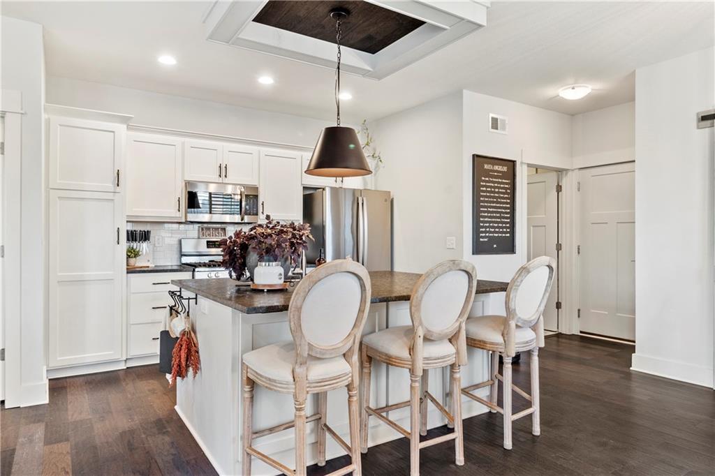 21361 W 117th Terrace 21c