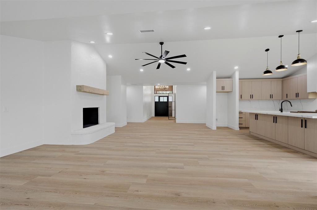 410 Arkansas Rd