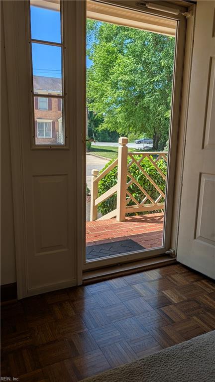 9 Riverview Court