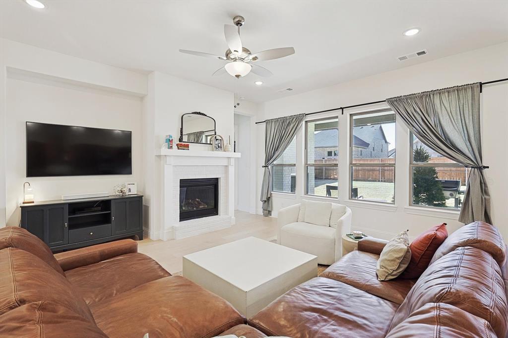2613 Somerset Lane