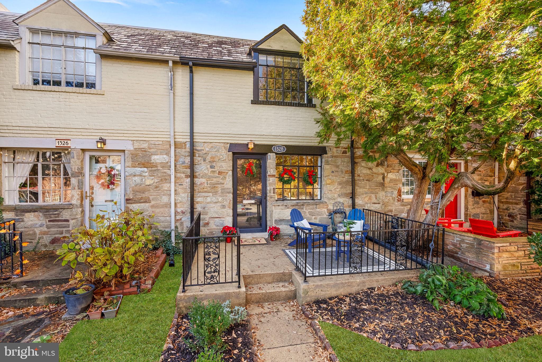 1328 Michigan Avenue