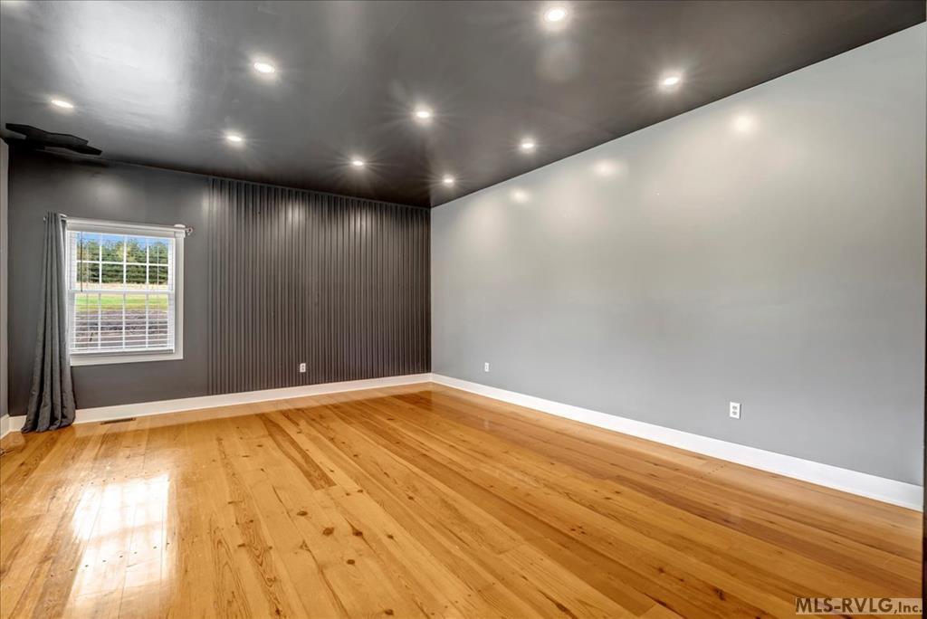 593 Stoney Cross Road