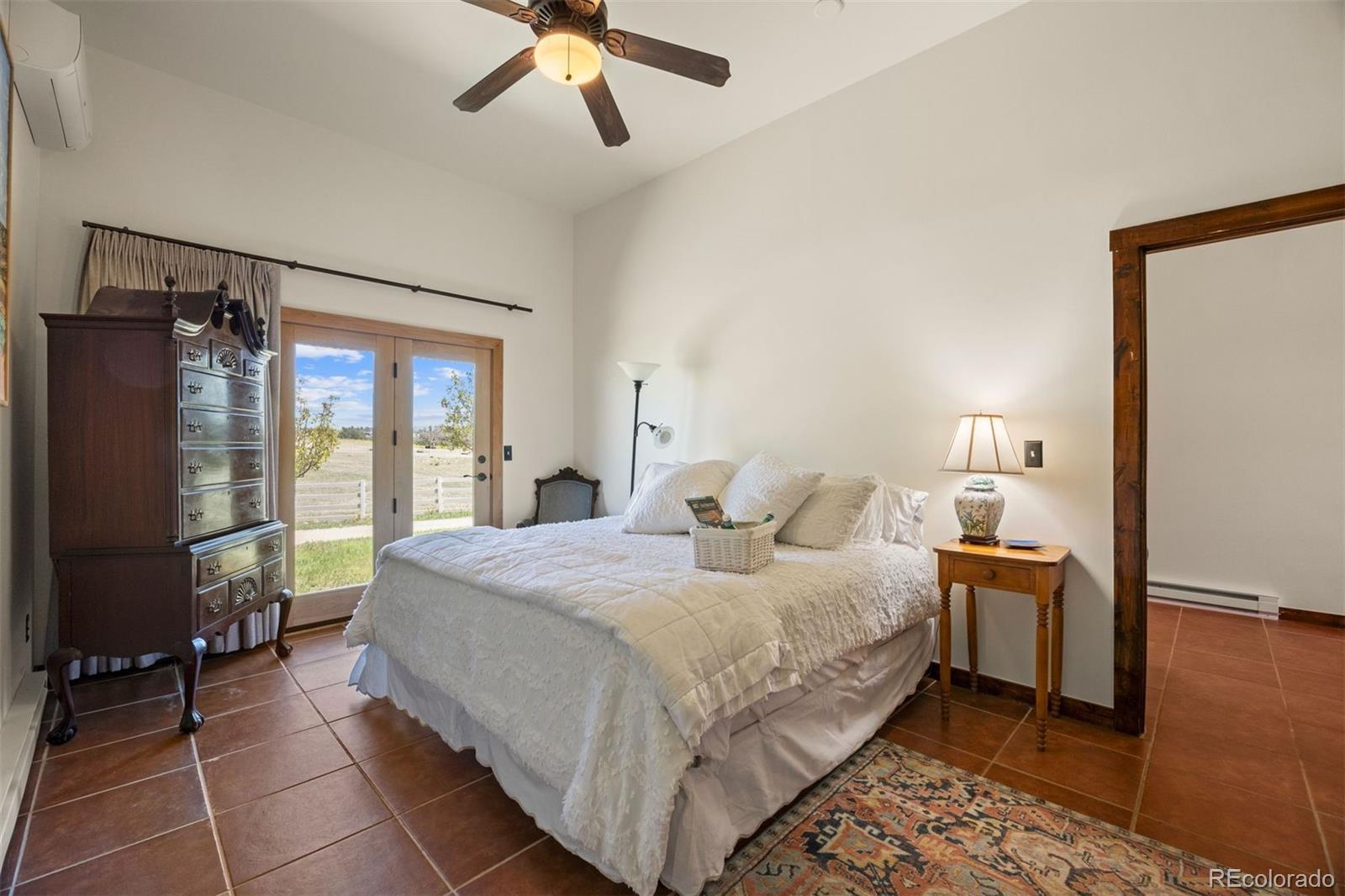 10559 Democrat Road