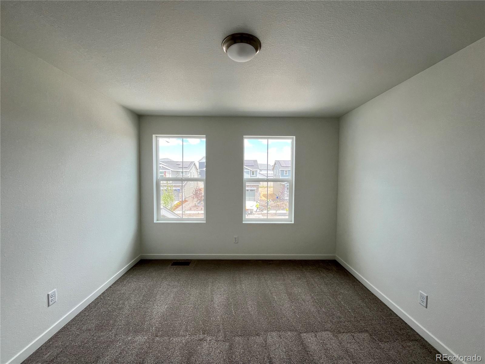 3945 N Picadilly Court