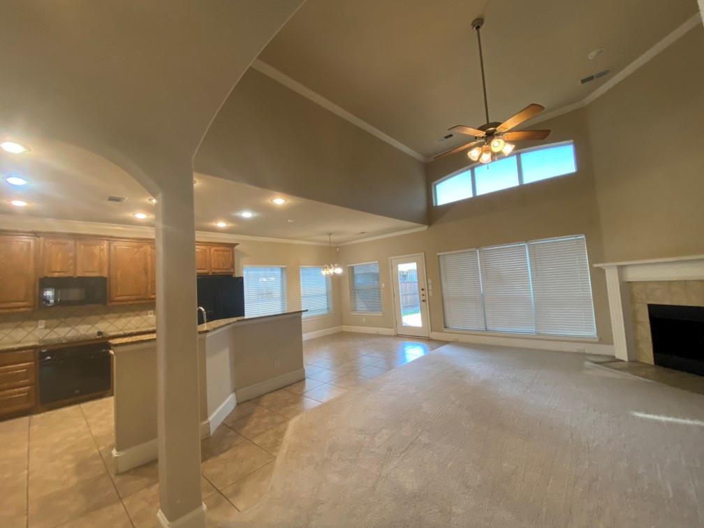 6000 Thistle Way