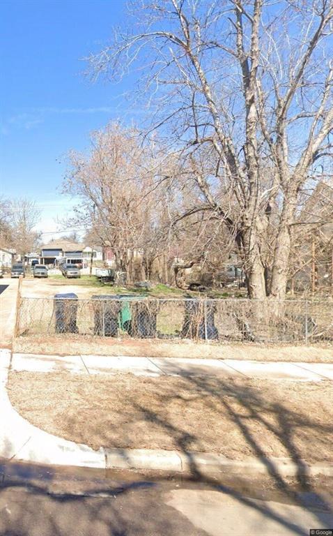 Two lots in an up and coming area. Great investment opportunity.