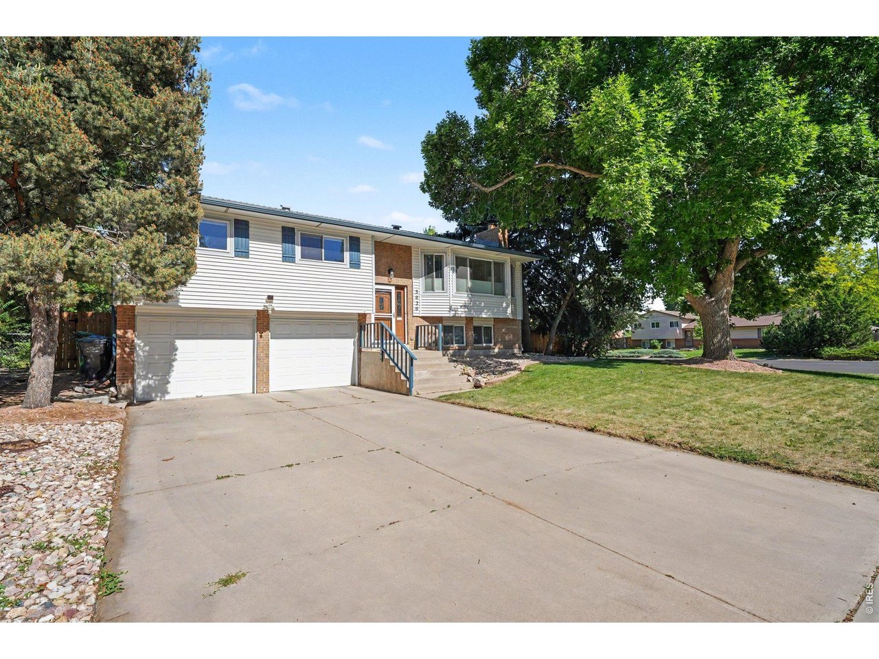 3020 Eagle Dr