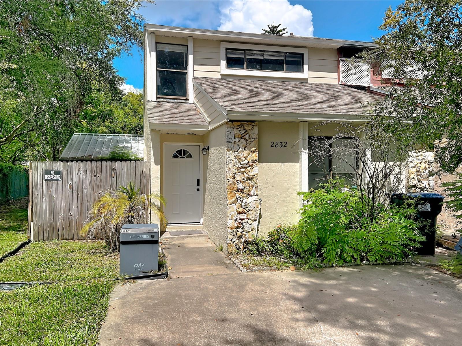 2832 Hunt Club Lane, Orlando, FL