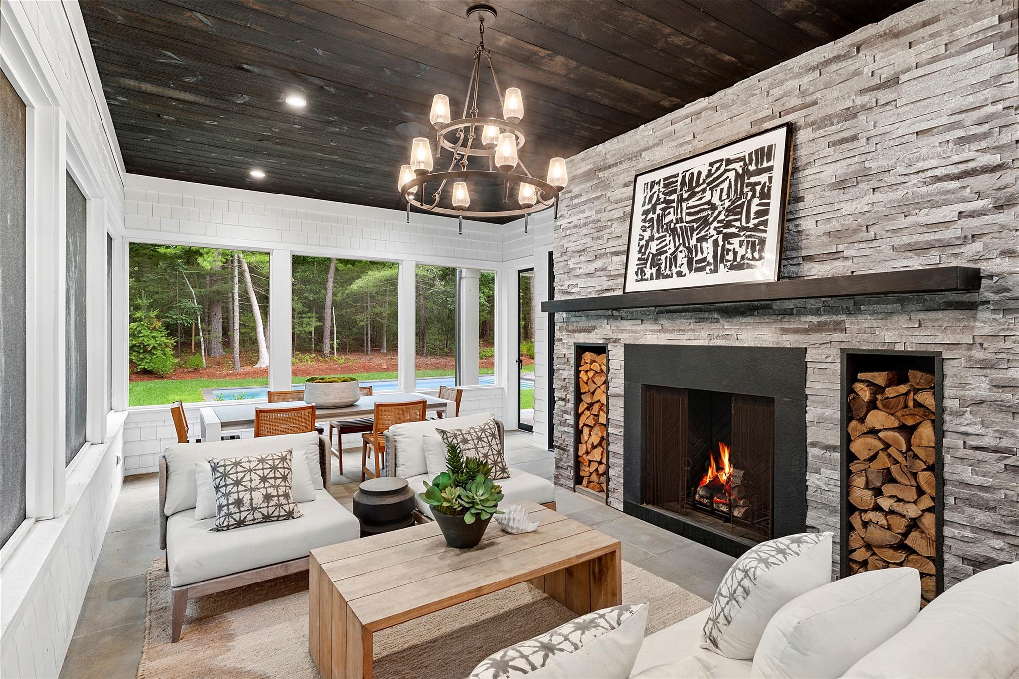 12 Rolling Wood Lane