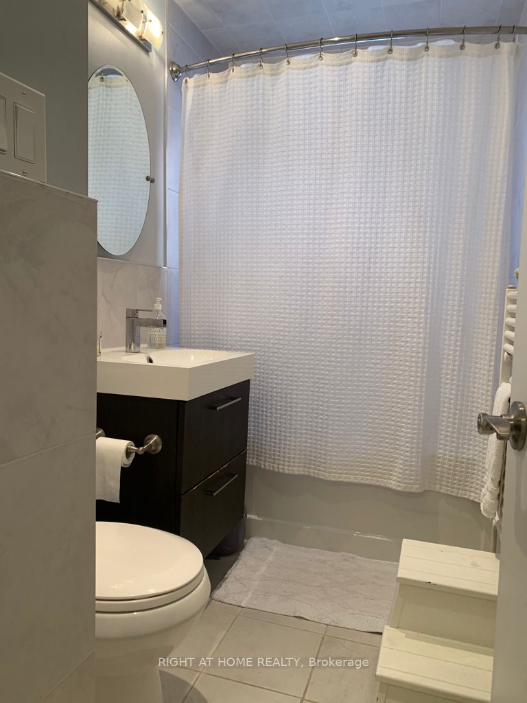 576 Davenport Rd Main