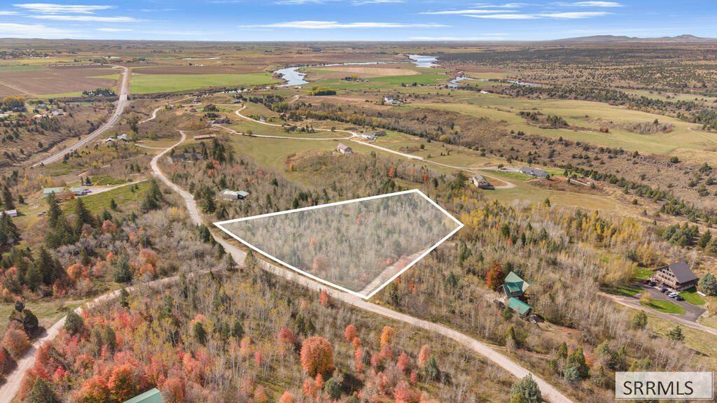 1685 Mountain Laurel Drive