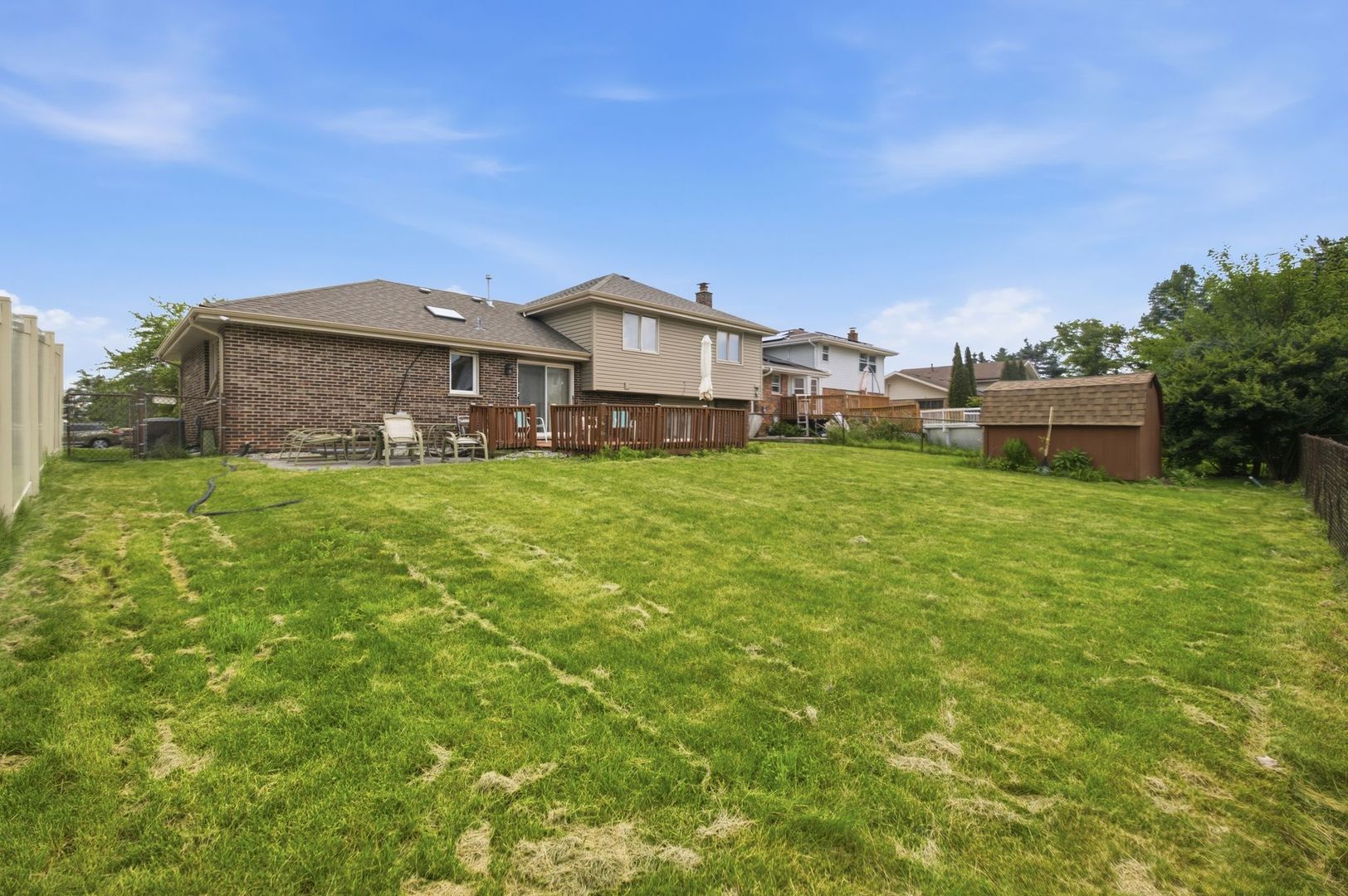 8612 Carriage Lane