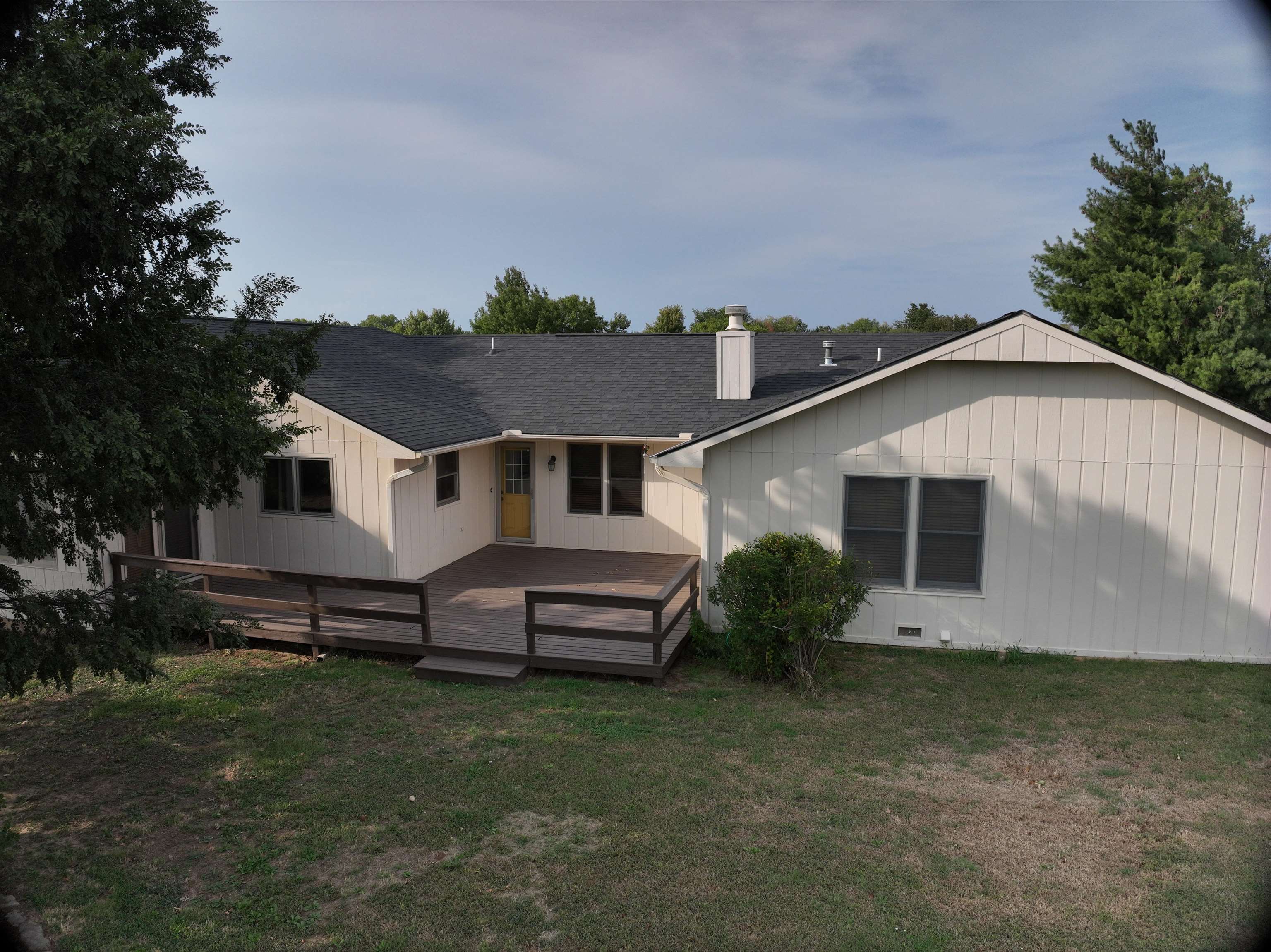 2817 E Birch Avenue
