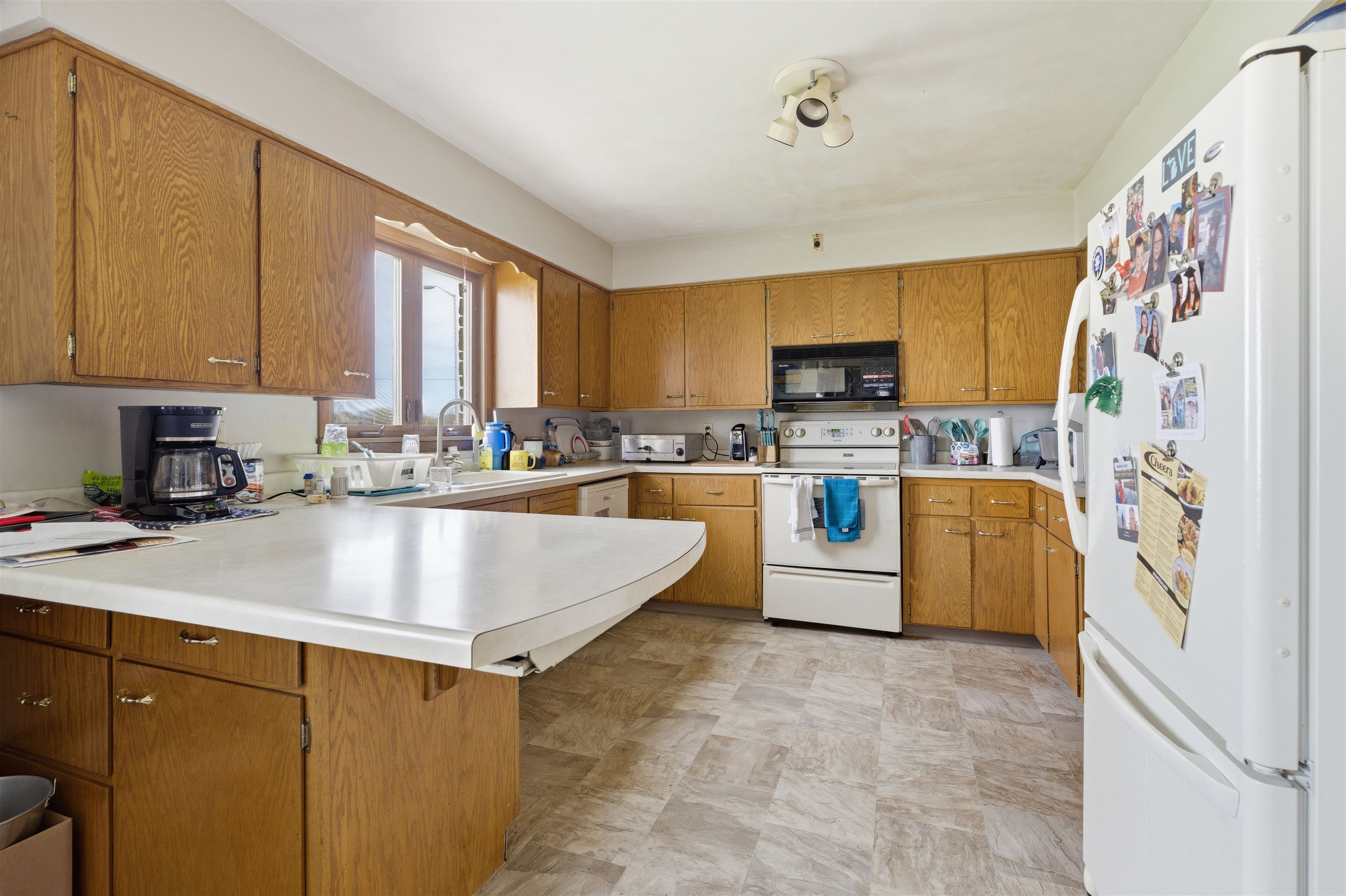 443 W Main Street