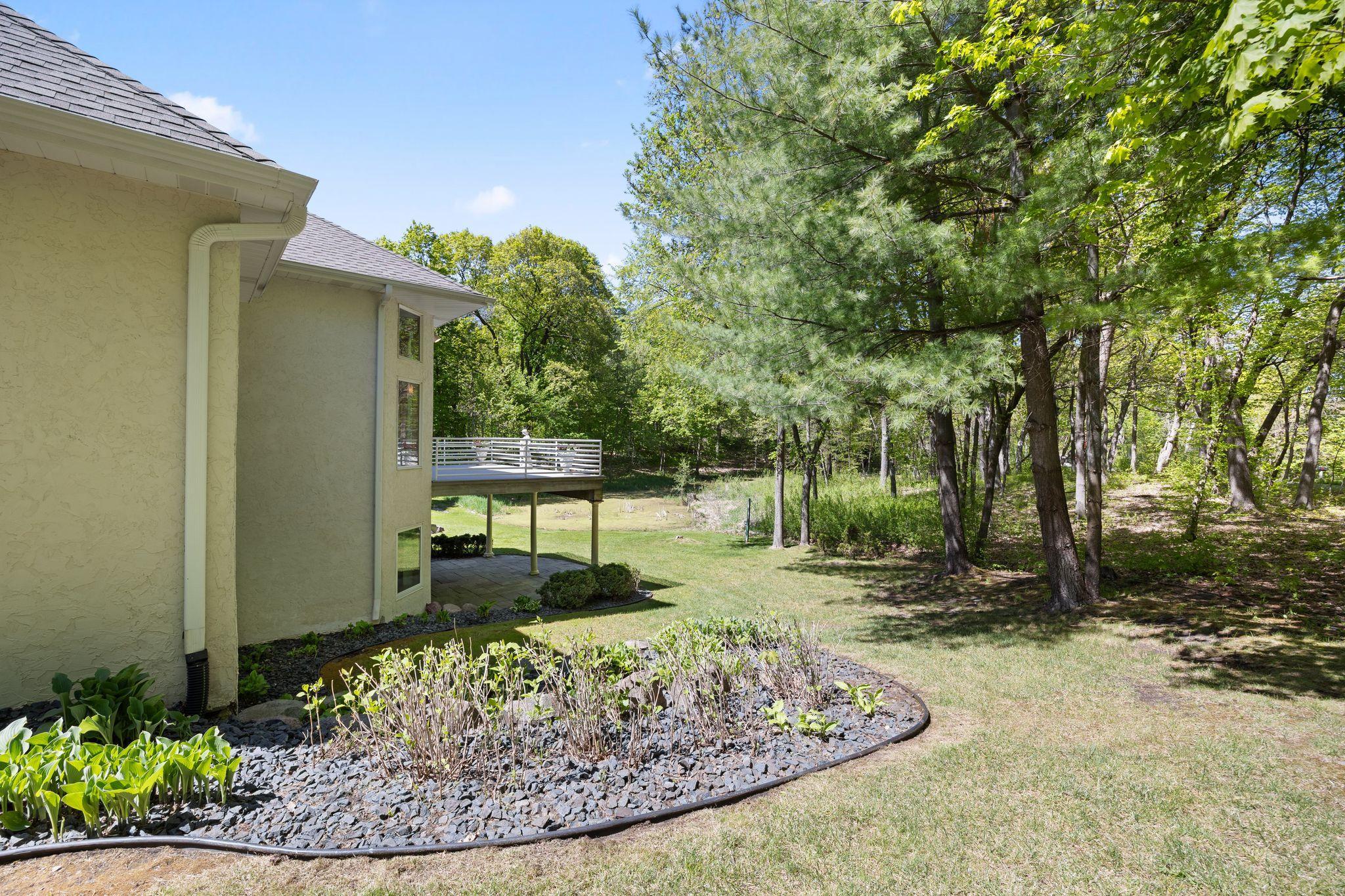 1650 N Farm Road