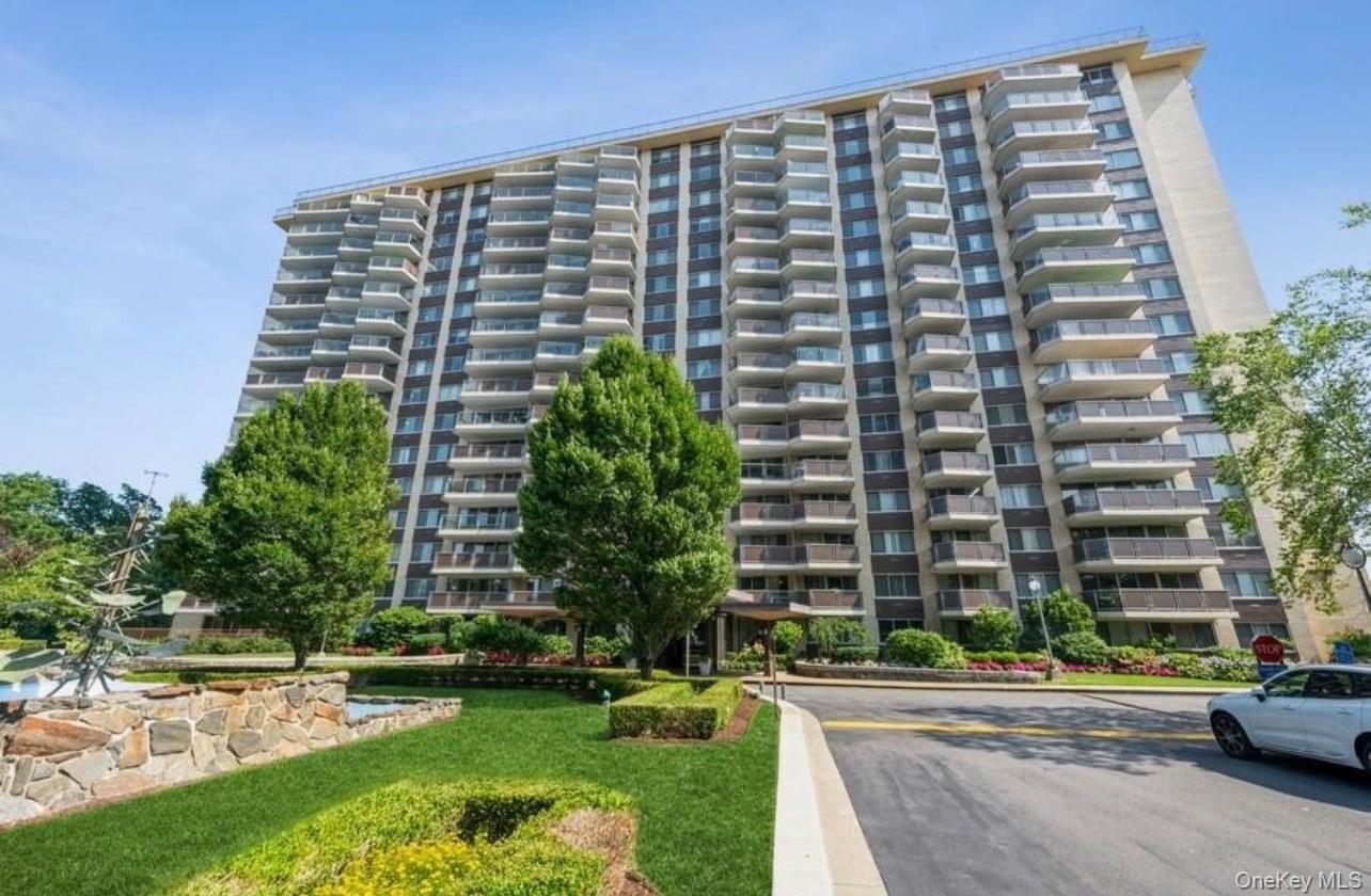 WELCOME TO TOWERS AT WATERS EDGE PENTHOUSE,WHERE LUXURY MEETS BREATHTAKING VIEWS OF BOTH CITY AND WATER.PVT BALCONY, PERFECT FOR SAVORING THE PICTURESQUE SKYLINE AND TRANQUIL WATER VIEWS. SPACIOUS 2BR/2 BTH,THIS SPACIOUS PH DESIGNED FOR BOTH COMFORT AND ELEGANCE. HW FLOORS, AND AN ABUNDANCE OF NATURAL LIGHT POURING IN THROUGH OVERSIZED WINDOWS. CHEFS KITCHEN PERFECT FOR ENTERTAINING AND EVERYDAY COOKING. PRIMARY SUITE IS A SANCTUARY WITH SPECTACULAR VIEWS, ADDITIONAL BR COMPLETE W/FRENCH DOORSW/STUNNING VIEWS OF THE SOUND,PERFECT BLEND OF SOPHISTICATIN AND COMFORT,OFFERING AN UNPARALLELED LIVING EXPERIENCE,MAKE IT YOURS!BASE MAINT$1778.94UTILITIES $143.00AMV MAINT$150.00AMV GARAGE $100 COMING OFF DEC 2028CAP ASESS $240.63 COMING OFF OCT 2020TOTAL $2374.89