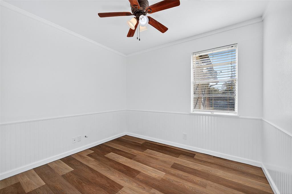 143 N Imperial Drive