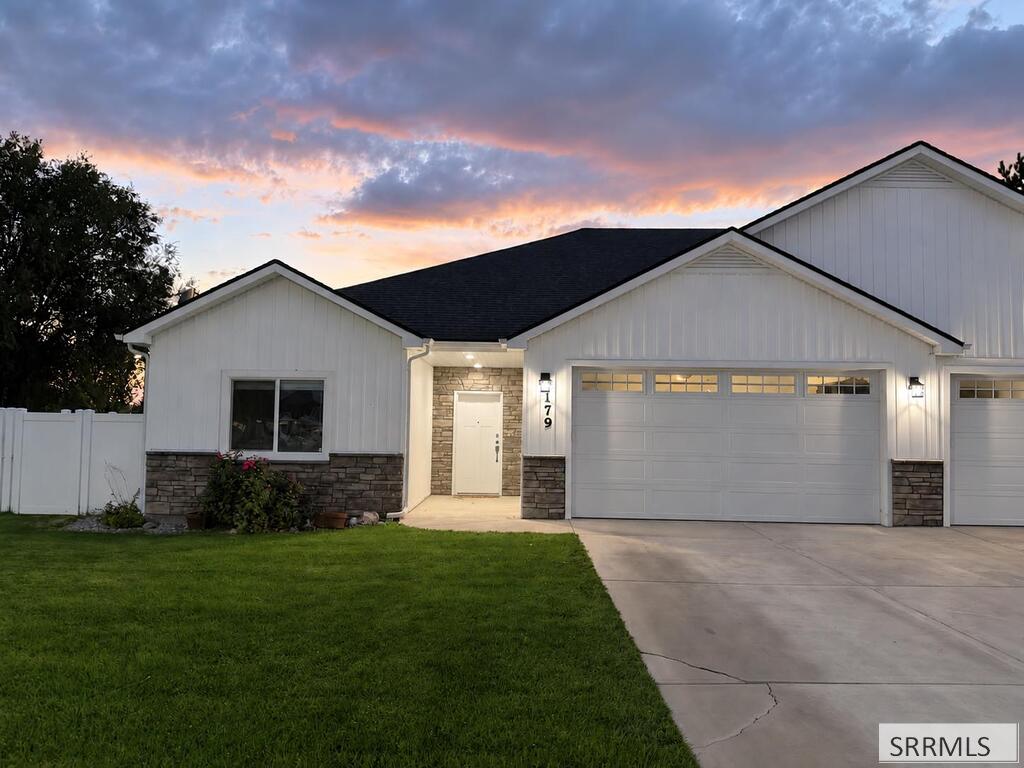 179 Park View Loop