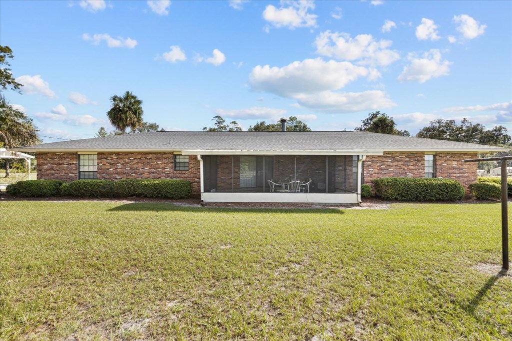 7551 NW 115th St
