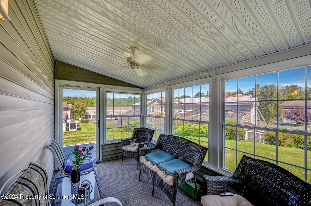 64 Parkland Drive Bldg 31