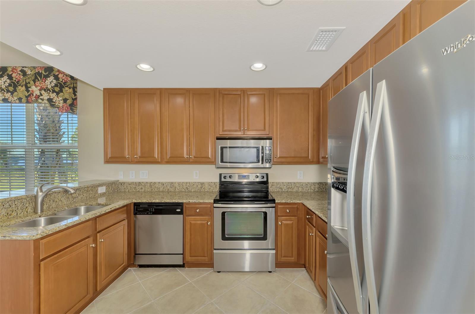 4732 Club Drive 102