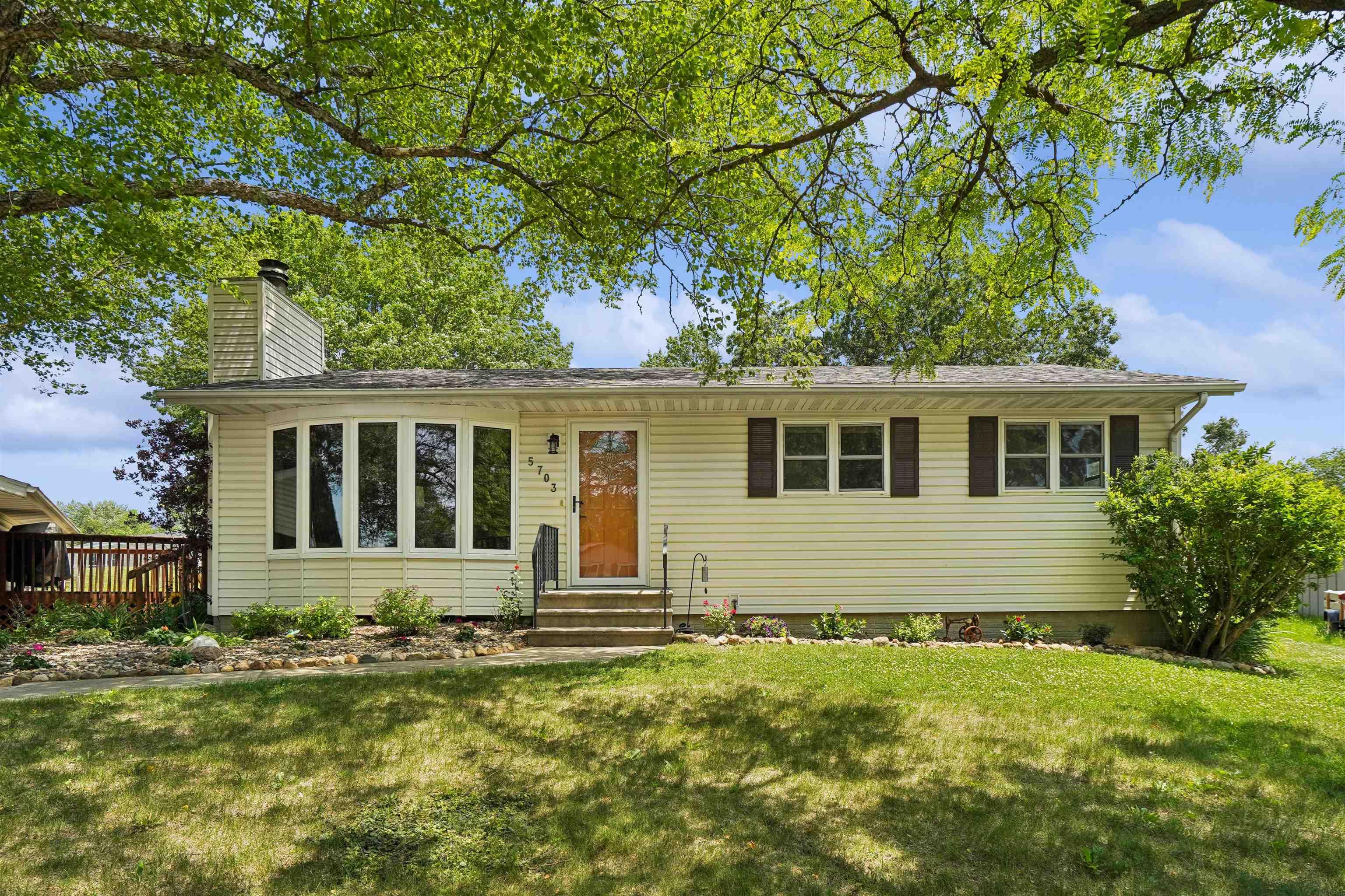 5703 Aster Lane