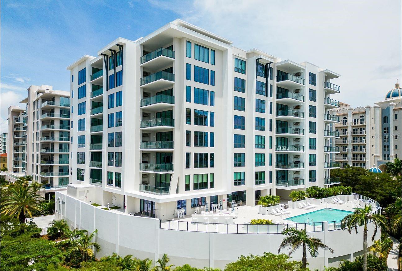 325 Golden Gate Point, Sarasota, FL
